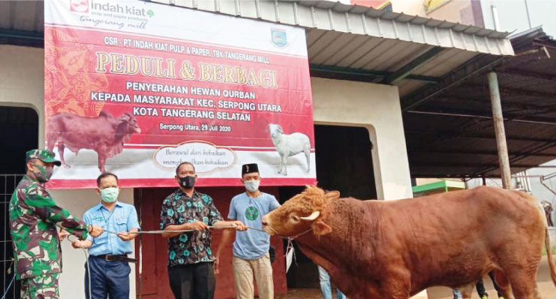 APP Sinar Mas Rayakan Hari Raya Idul Adha Bersama Warga