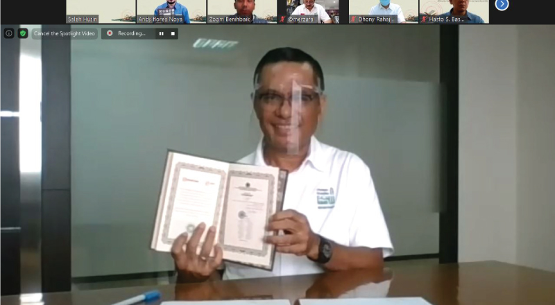 
		
		APP Sinar Mas Quran Program continues for #82yearsSinarMasAnniversary
	