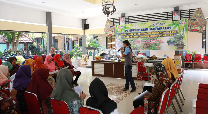 
		
		
		
		
		
		
		
		
		Pemberdayaan Perempuan Mendukung Ketahanan Keluarga
		
	