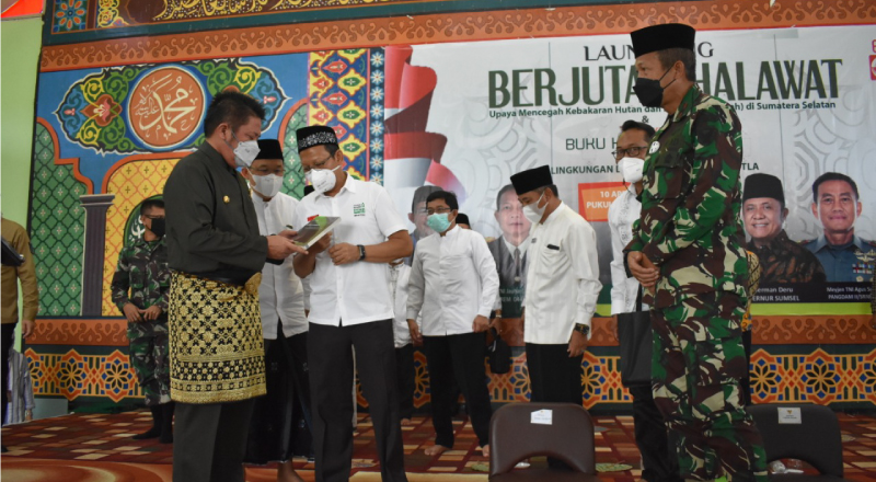 
		Program 'Berjuta Shalawat' untuk Sumsel Bebas Api 2021
		
	