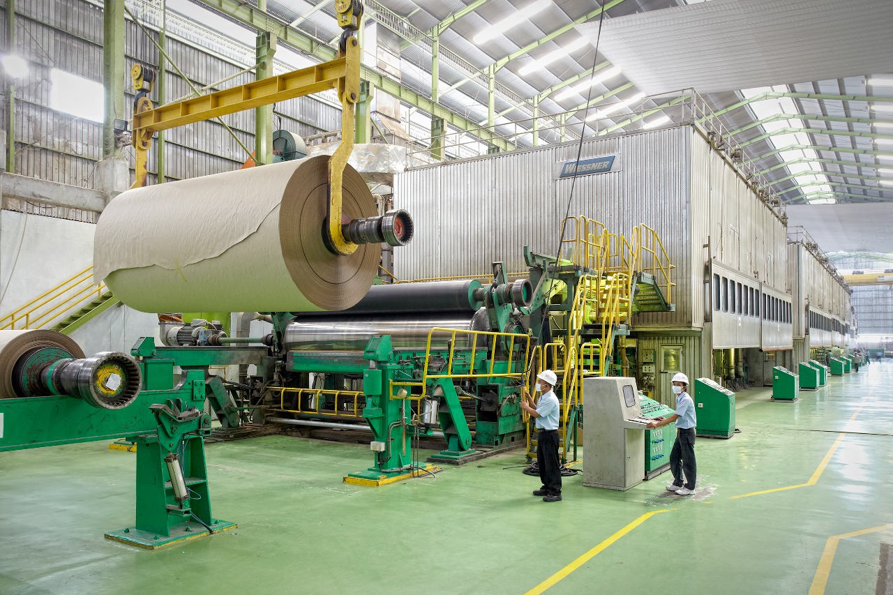 
		Cerita Si Kertas : Pembuatan Kertas di APP
		
	