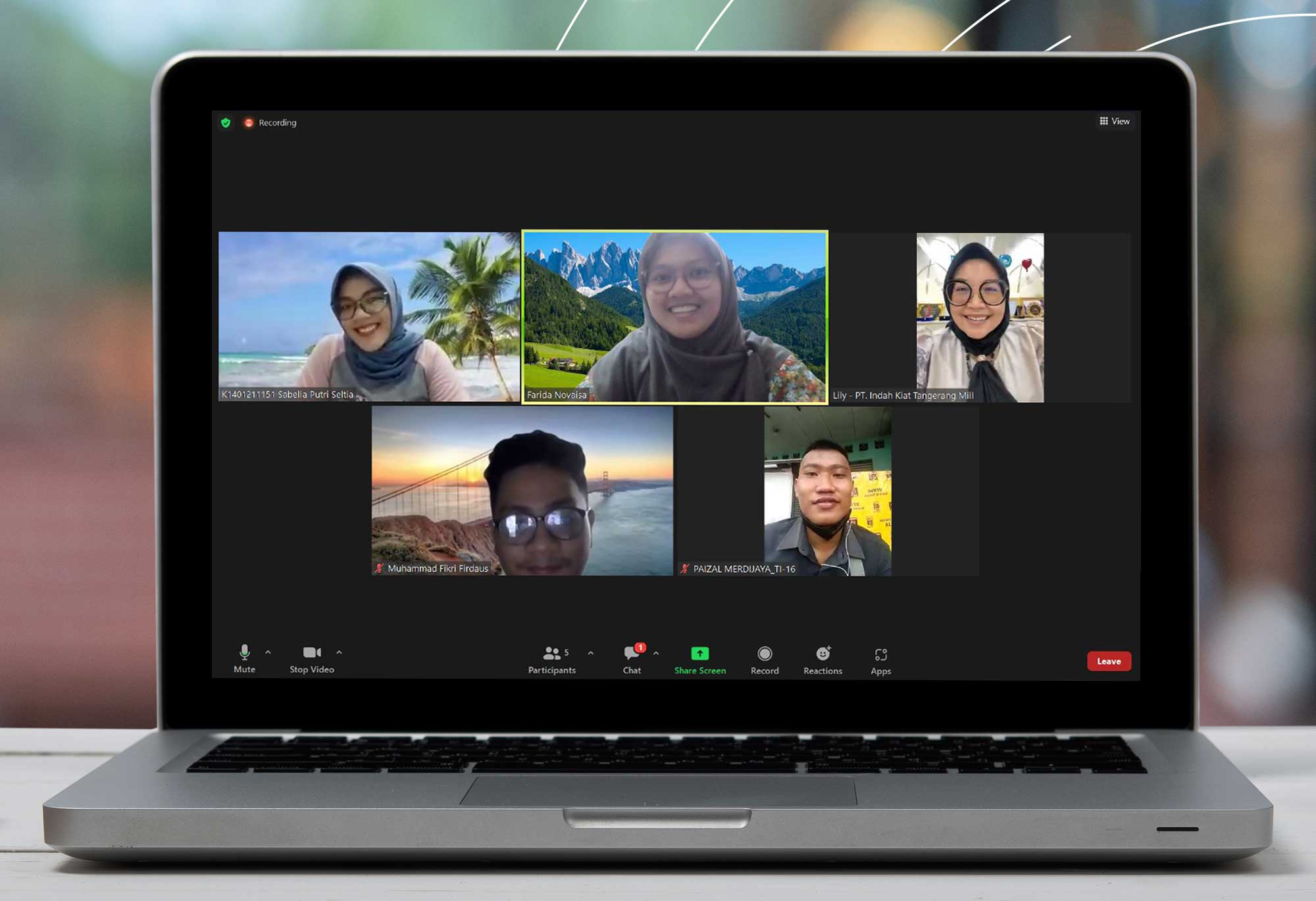 
		Memantik Diskusi Praktik Keberlanjutan di antara Anak Muda lewat Platform Futureskills
		
	
