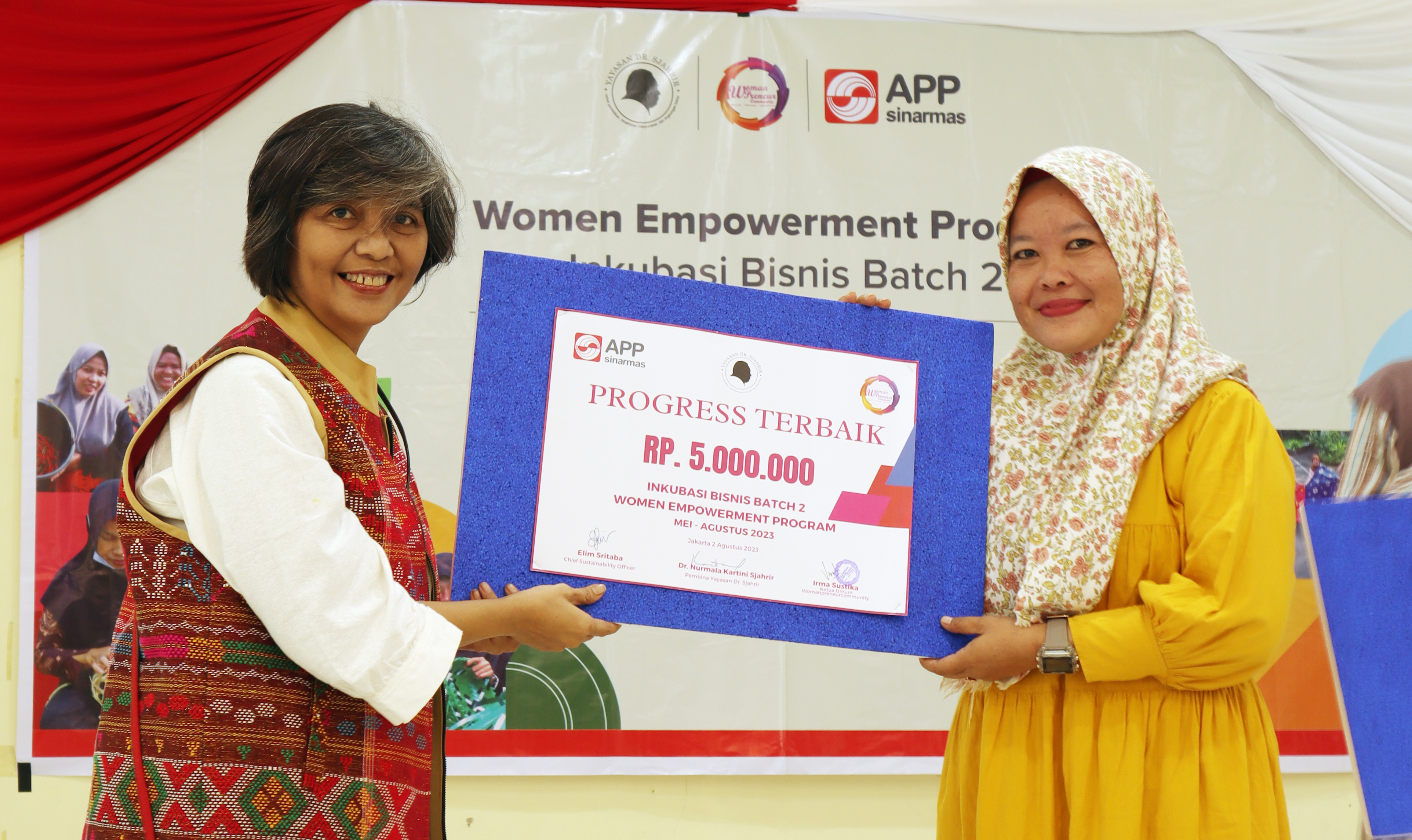 
		Sukses Menyeruput: Minuman Jahe dan Gula Aren Susanty Raih Pujian Luar Biasa di Program Inkubasi Bisnis
		
	