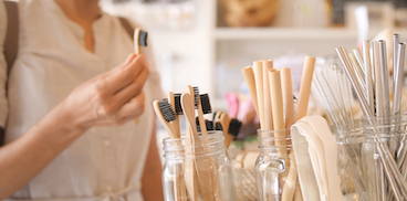 
		7 Alternatif Ramah Lingkungan untuk Penggunaan Sehari-hari Anda
		
	